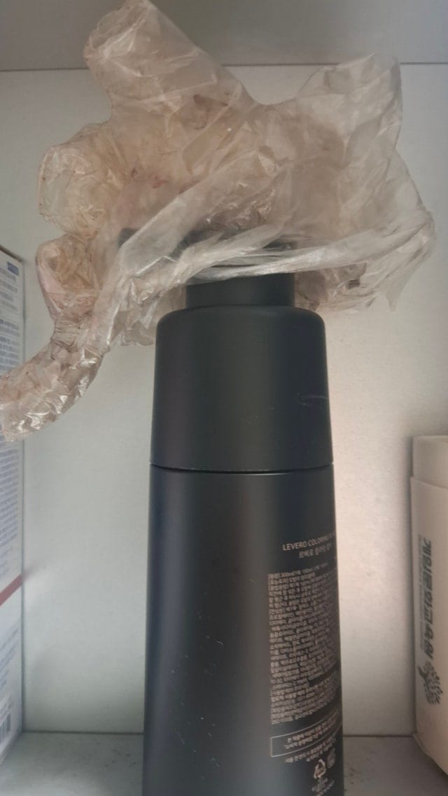 Customer photo review of Levero Coloring Shampoo — PPD-Free Grey Coverage 300ml