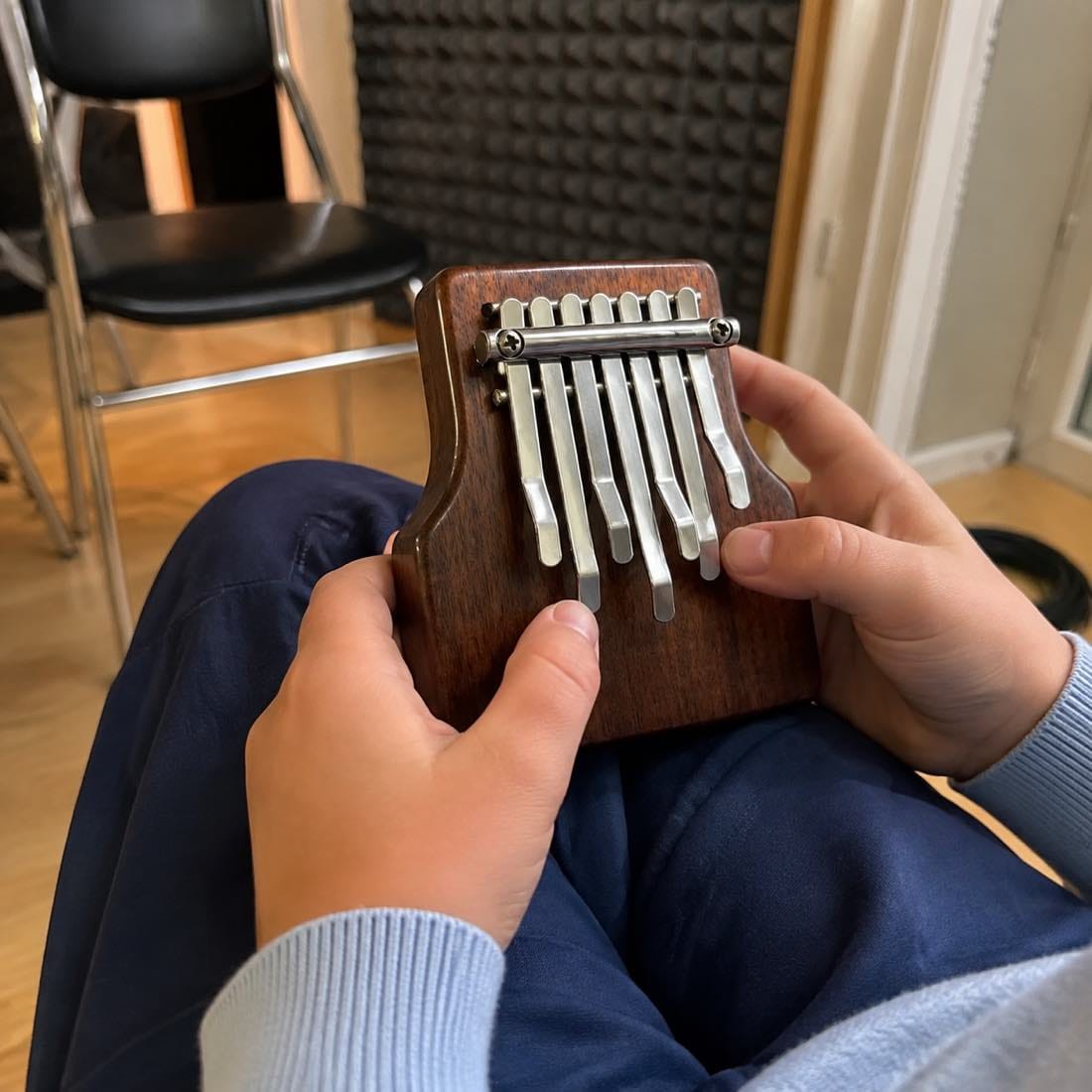 Customer photo review of Kalimba 7 Tasten - Walnussholz, für Kinder ab 3
