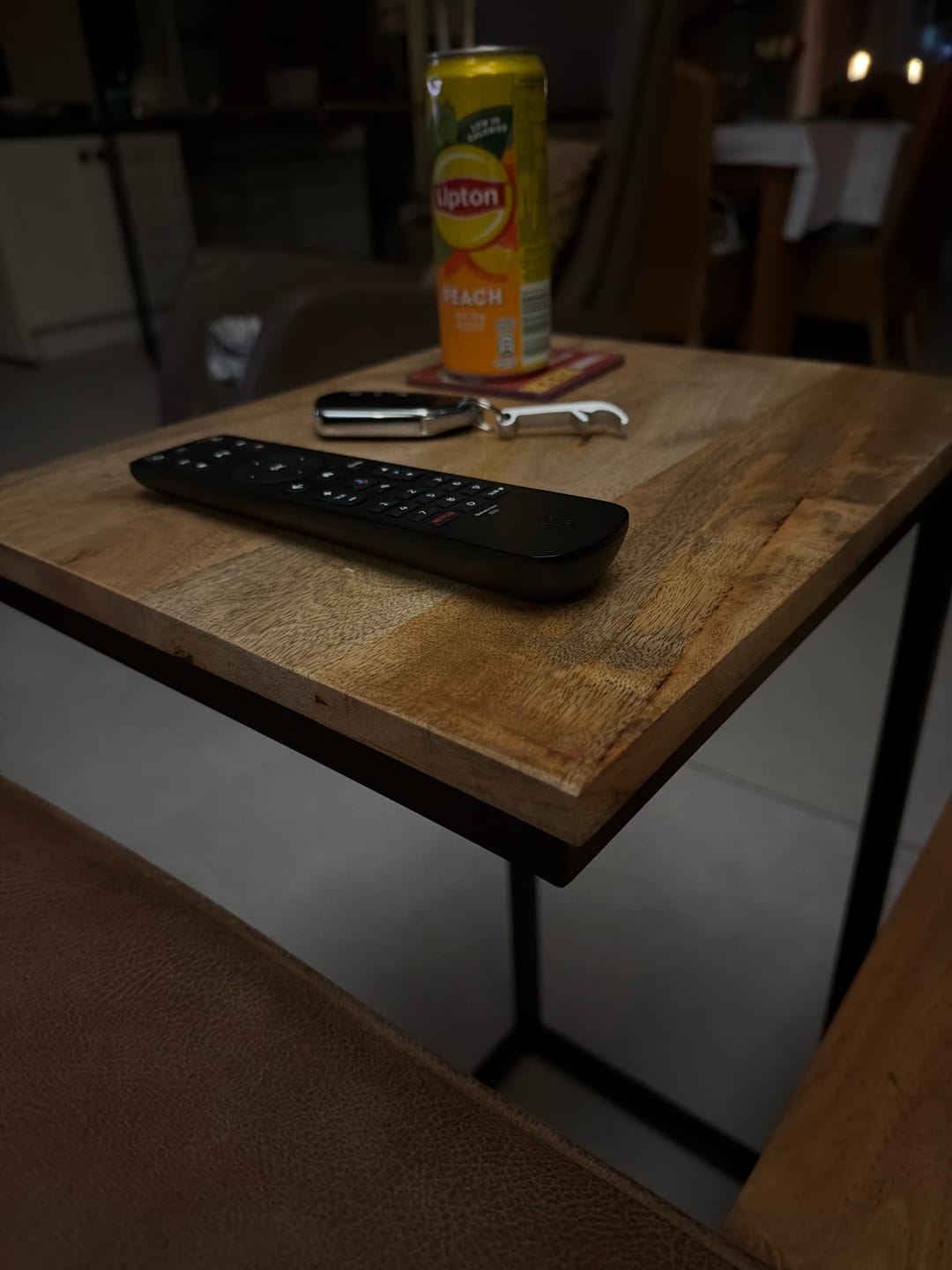 Customer photo review of Bijzettafel bank | Set van 2 | Mangohout en Staal | 38x31x68cm