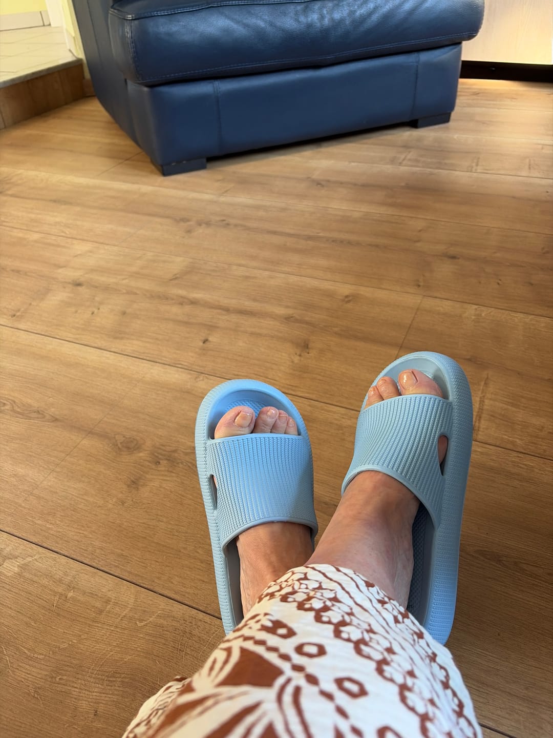Customer photo review of HappyFlops Original