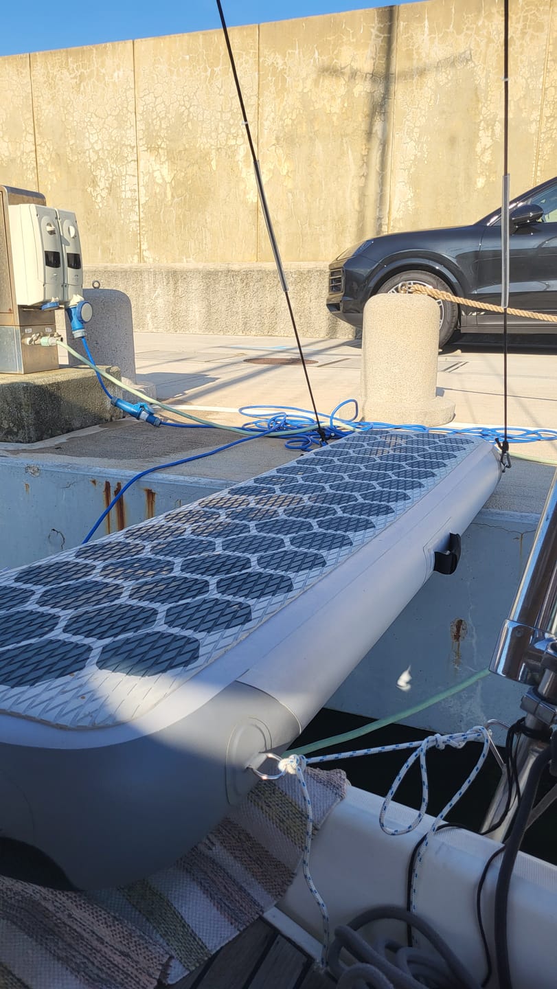 Customer photo review of Way2 - The inflatable reversible gangway