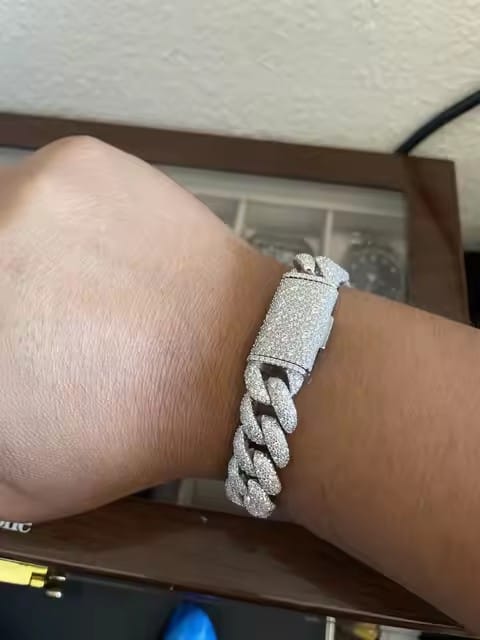 Customer photo review of 14MM Mosaic Setting Moissanite Diamond Cuban Link Bracelet