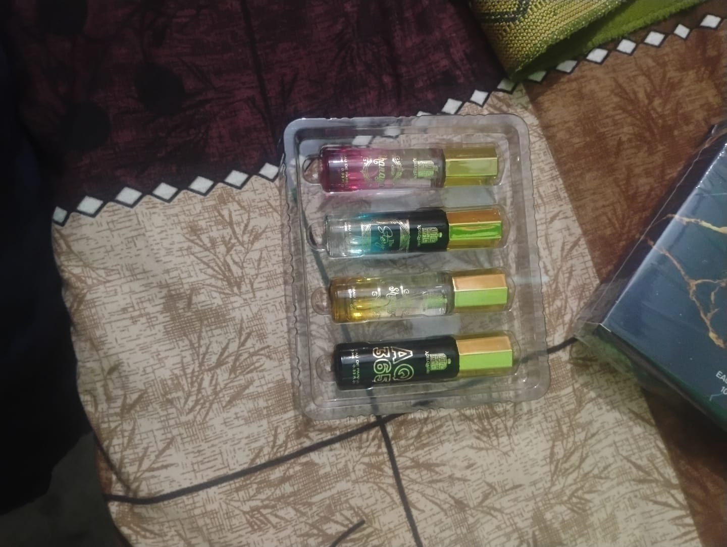 Customer photo review of Perfume Gift Set 4 Pcs Premium Perfume Spray