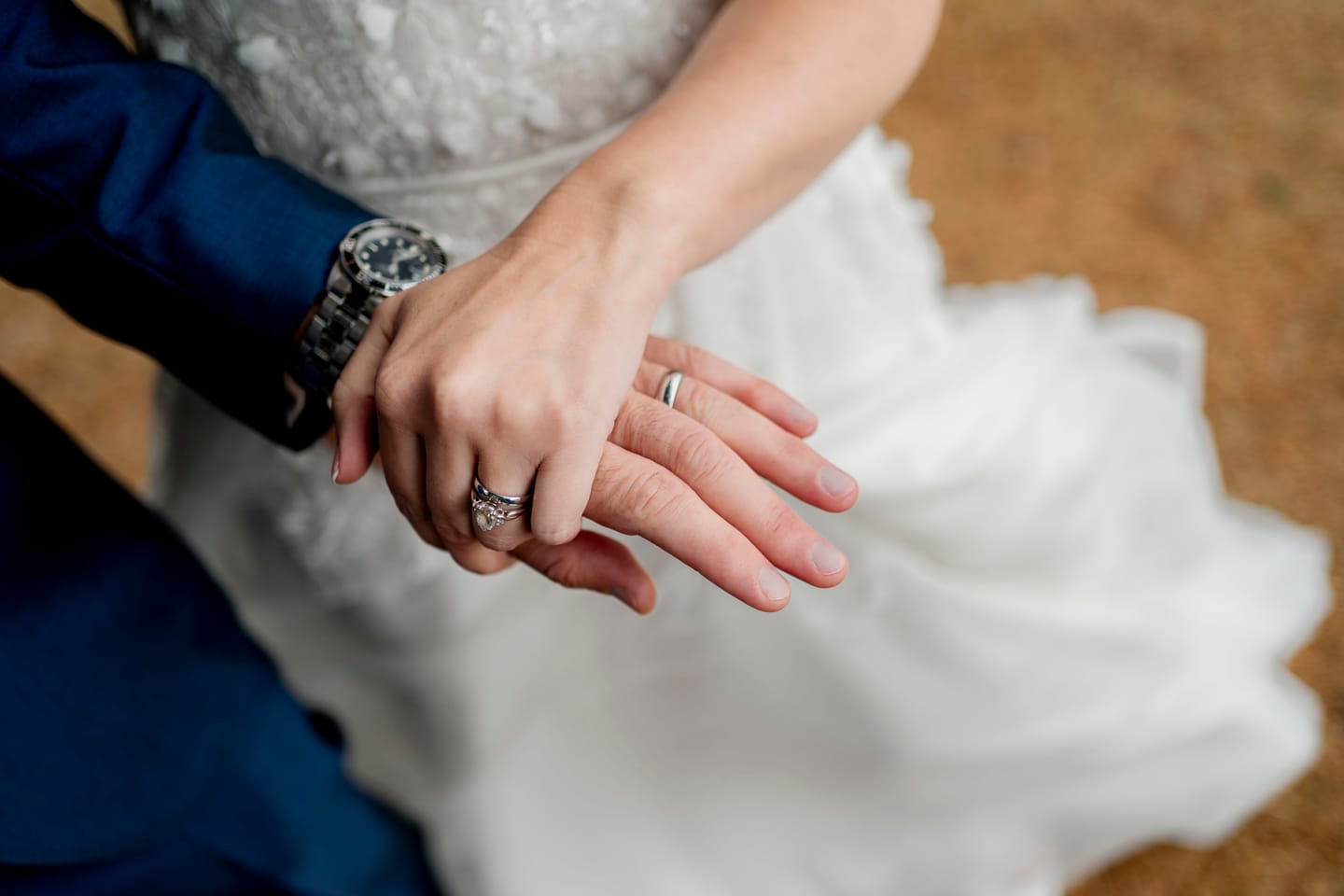 Customer photo review of The White Gold Wonder Ring Set