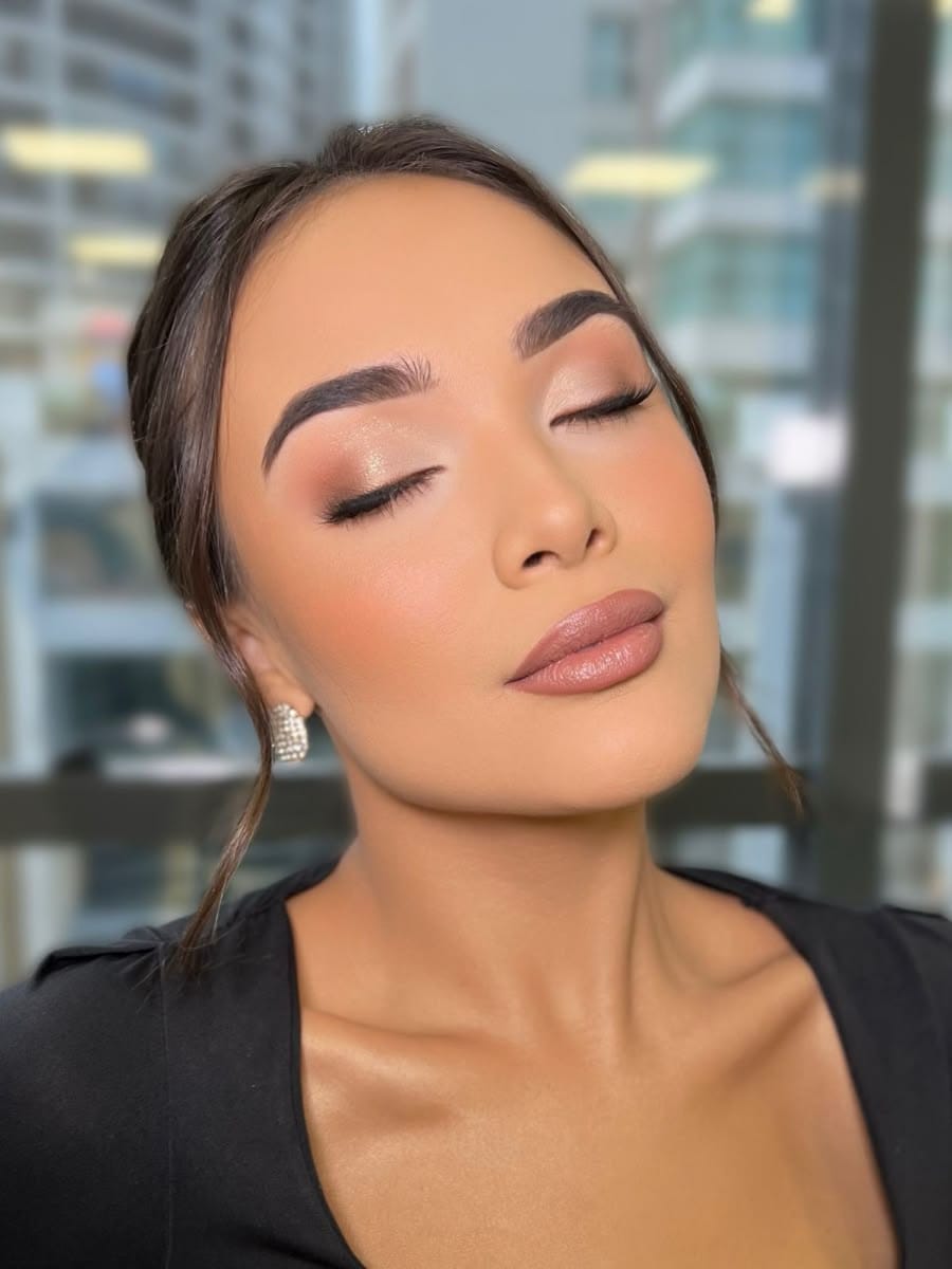 Customer photo review of Adios al Efecto Mascara