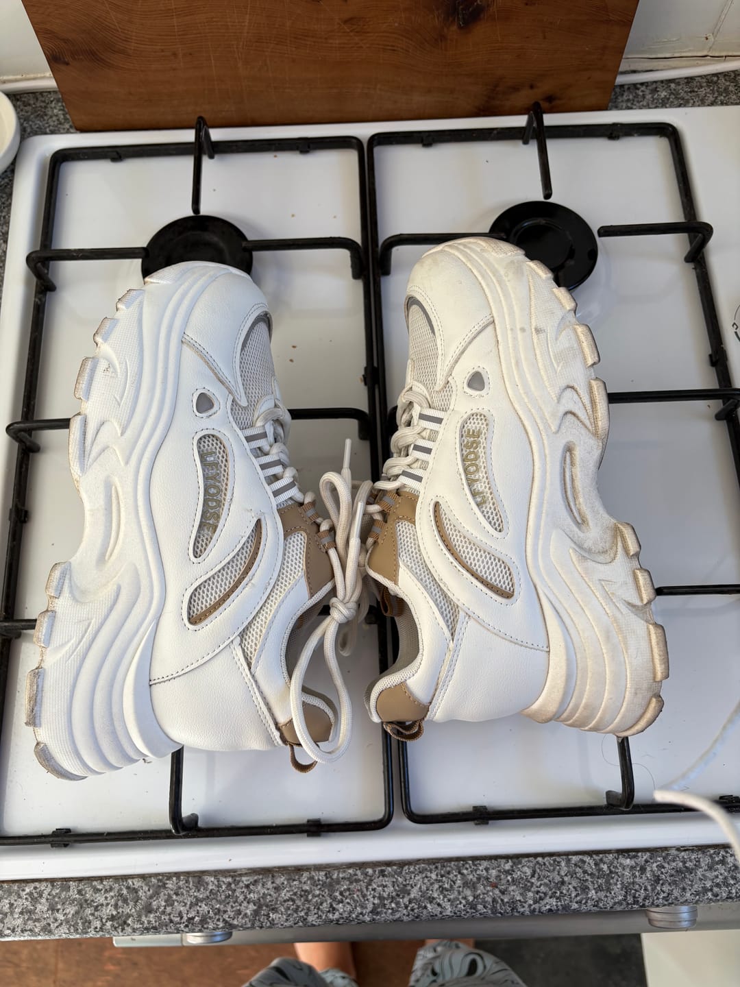 Customer photo review of Sparkling Shoe Cleaner