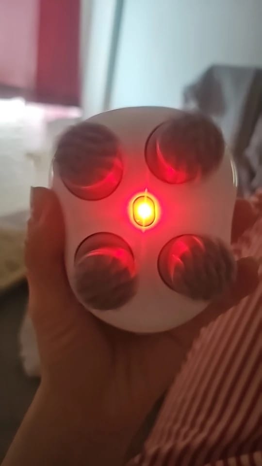 Customer photo review of Electric Hair & Scalp Massager