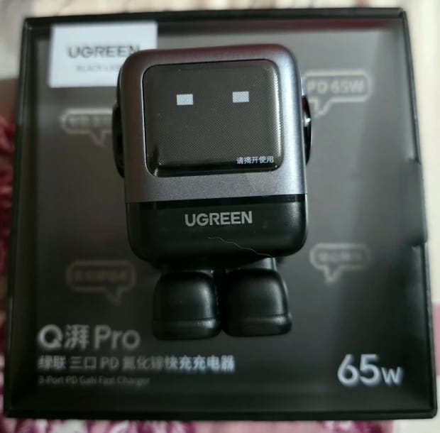 Customer photo review of CARGADOR UGREEN UNO 30W
