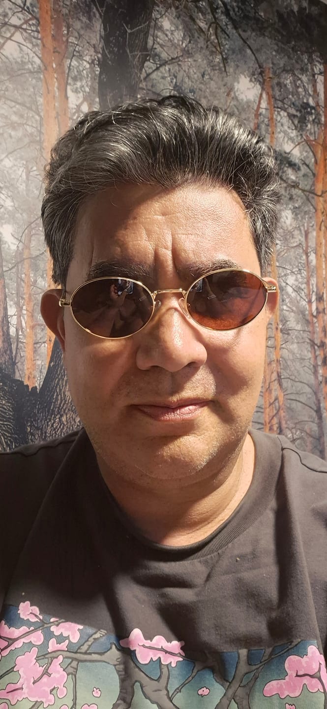 Customer photo review of Zenottic Sun Glasses Enid