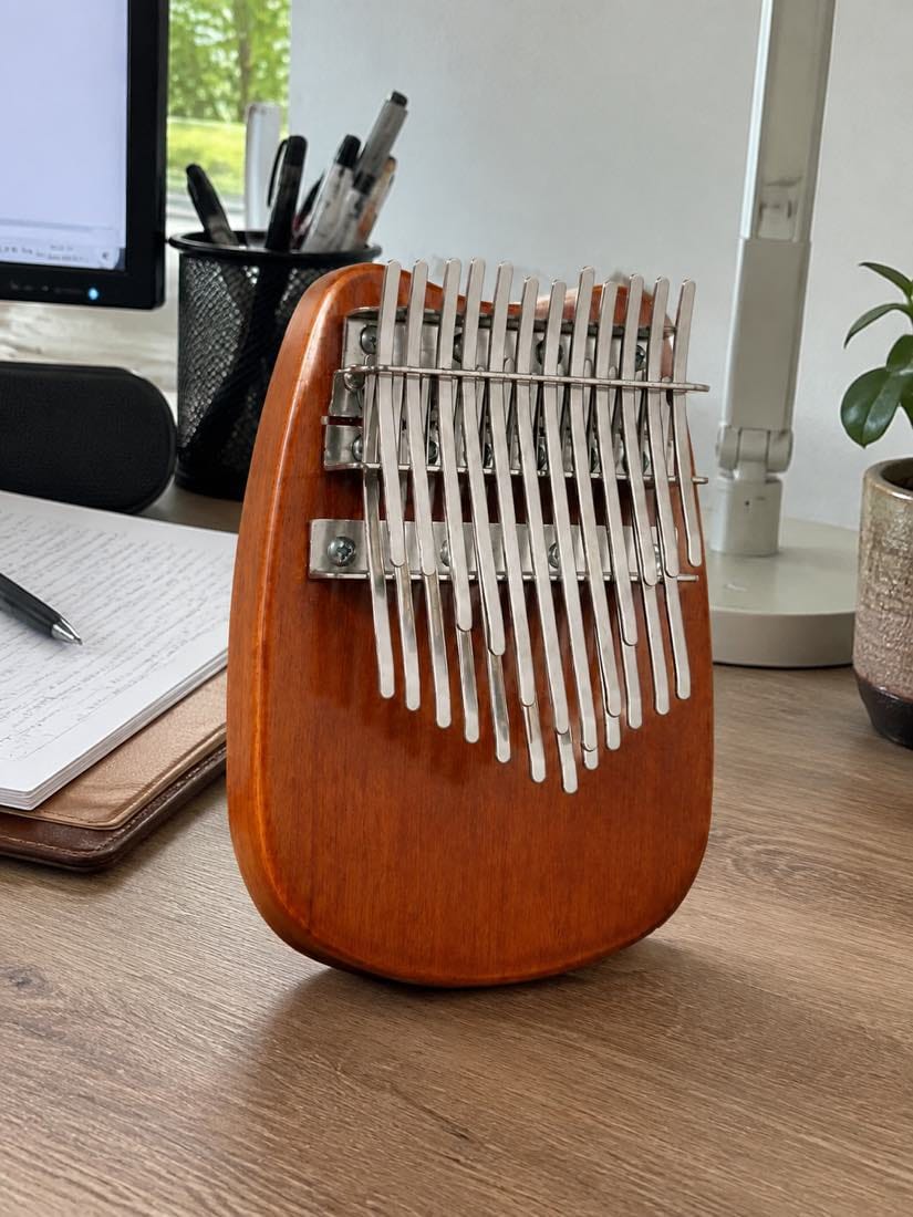 Customer photo review of Kalimba 24 Tasten - Chromatisch, 2 Ebenen