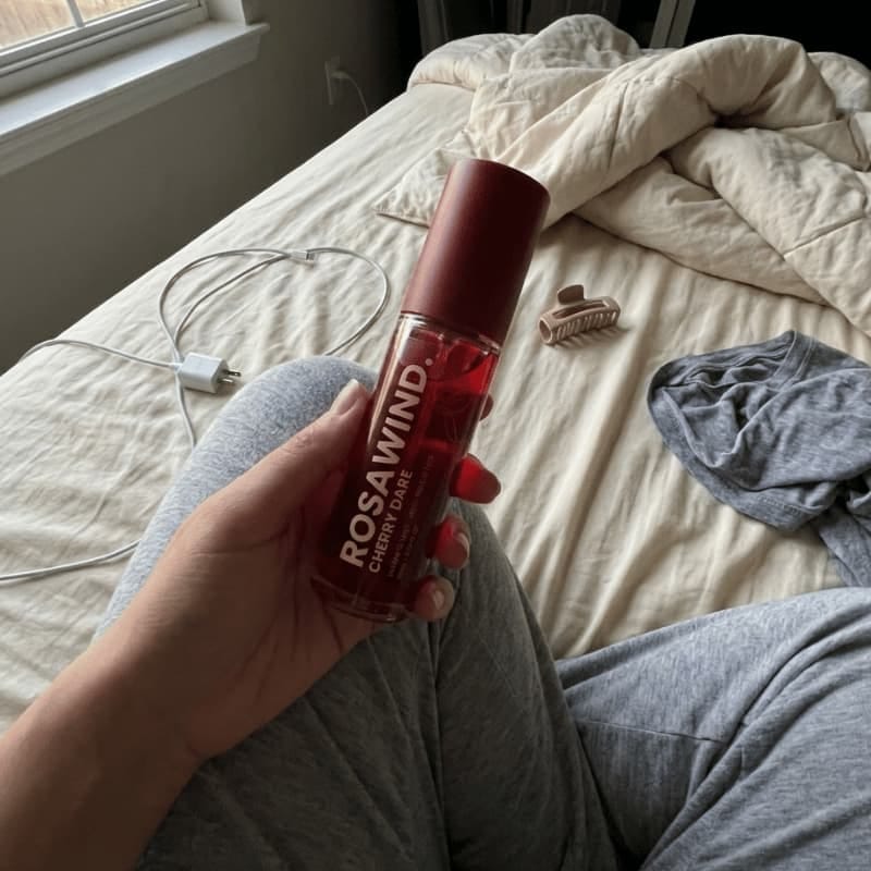 Customer photo review of Rosawind | Prebiotic Anti-Odor Intimate Comfort Mist