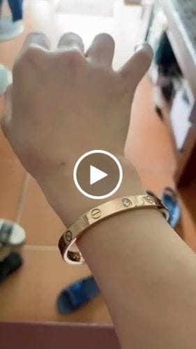 Customer photo review of LOVE BRACELET 6.1MM 4 DIAMONDS