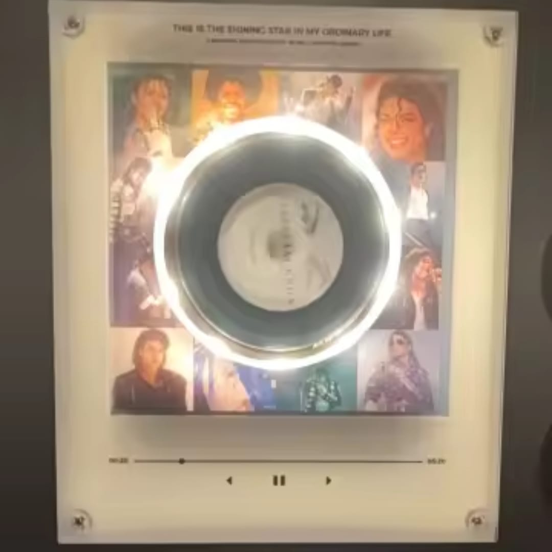 Customer photo review of Reproductor de Música NFC para Nevera