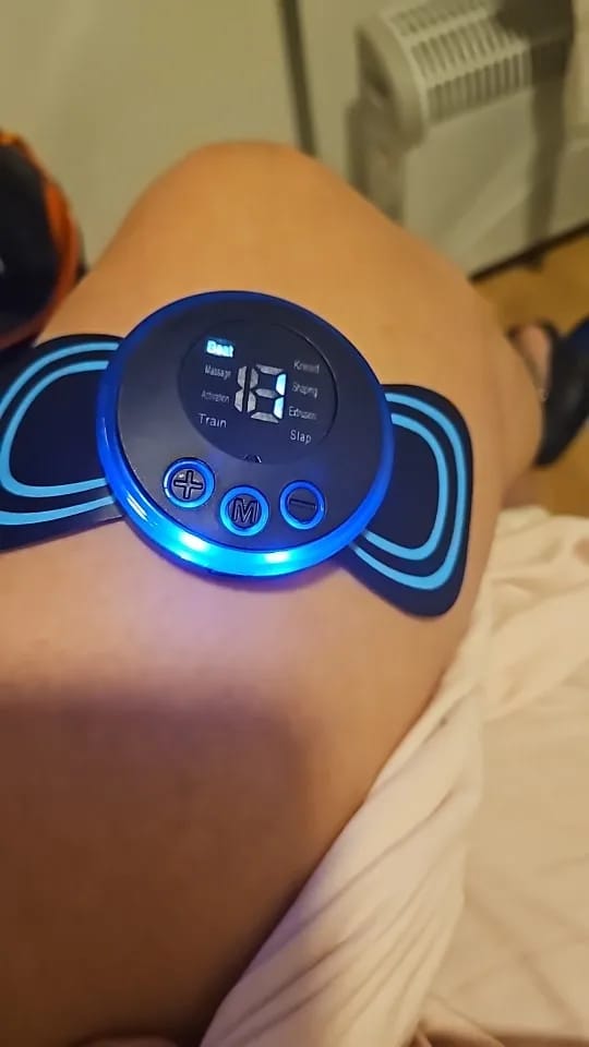 Customer photo review of RelaxWave EMS Neck & Back Massager