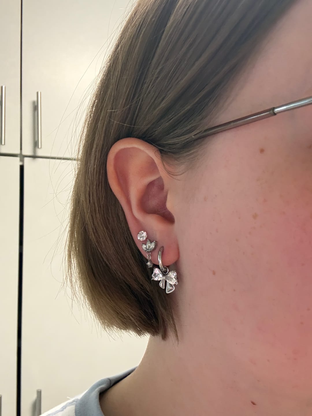 Customer photo review of Hi-Life Lotus Ohrstecker 14K Vergoldet