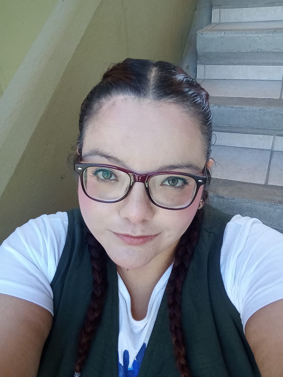 Customer photo review of Citha Hazel Brown Prescription Colored Contact Lenses