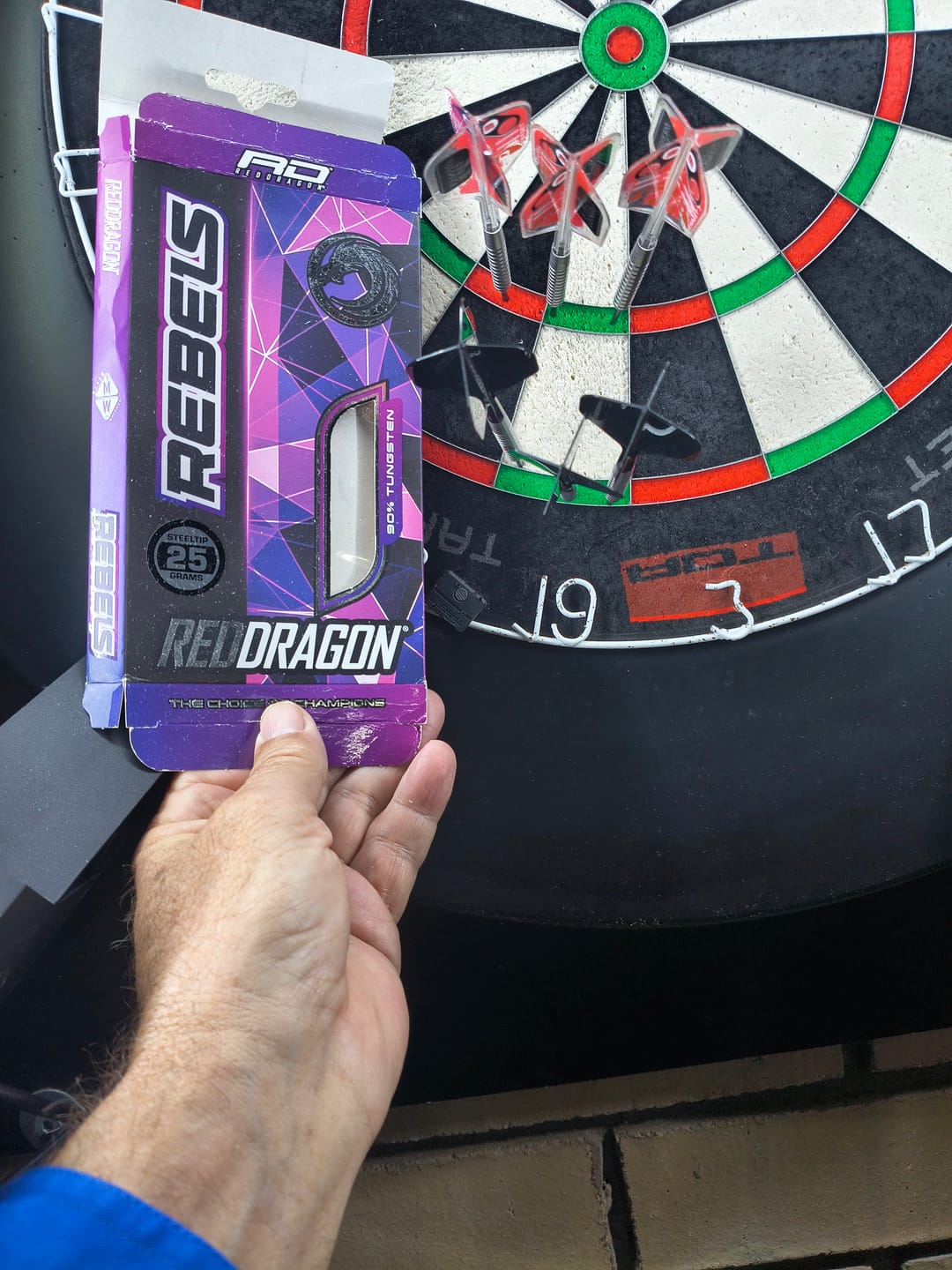 Customer photo review of Red Dragon - Rebel 2 Darts - 90% Tungsten - 23g 24g 25g