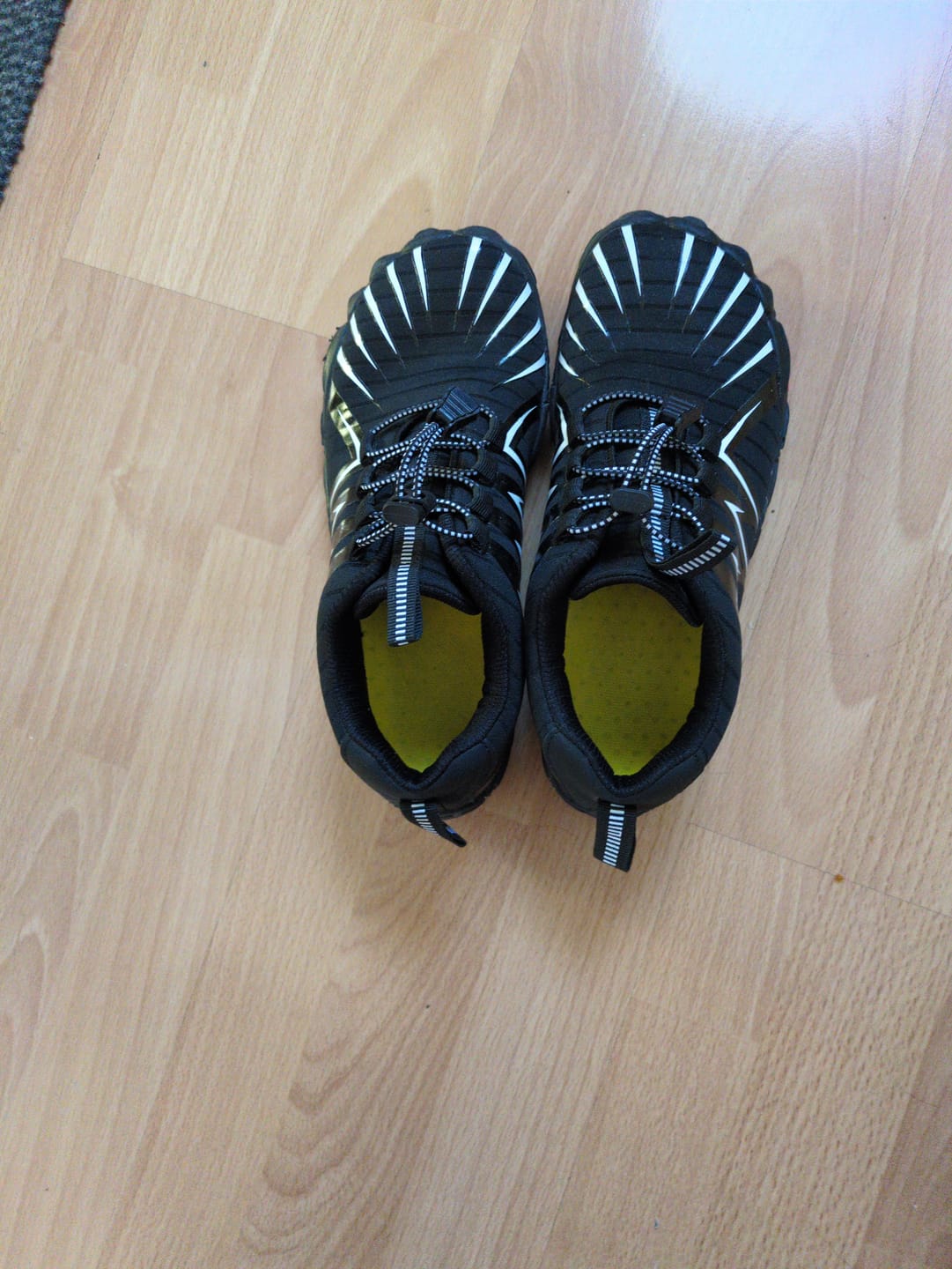 Customer photo review of Trail-Barfussschuh