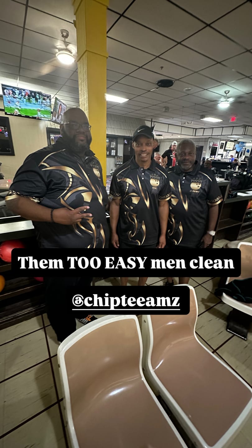 Customer photo review of Black and Gold crown Bowling ball Polo, Quarter Zip Shirts for Men Custom Bowling Team jerseys NQS9287
