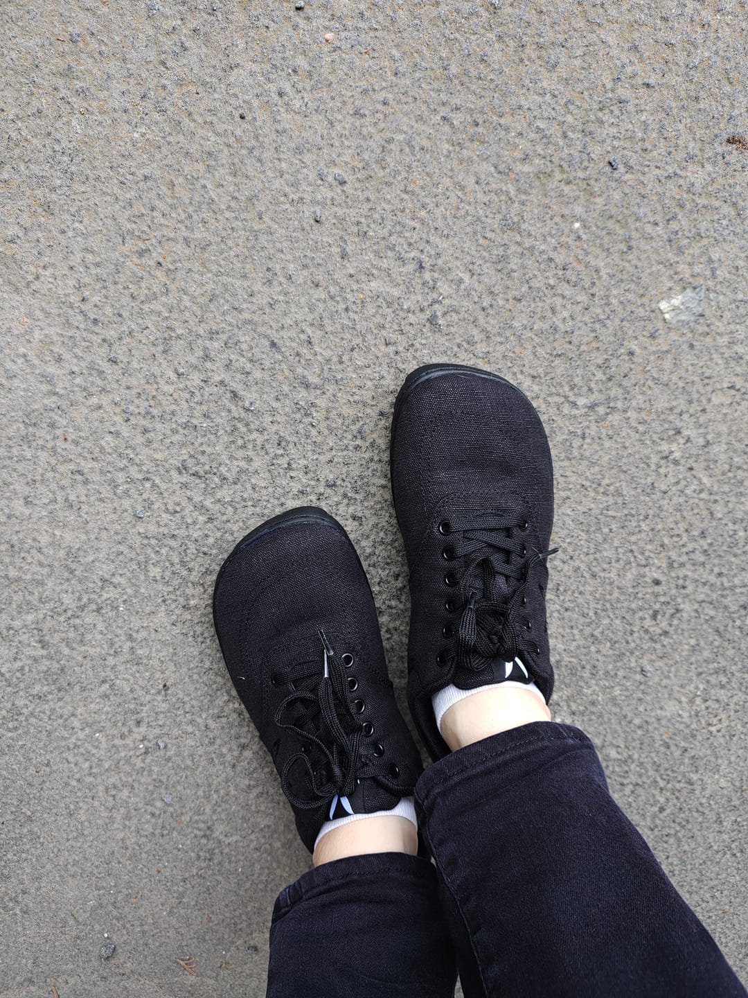 Customer photo review of Vaistoa Huoleton -paljasjalkasneakerit