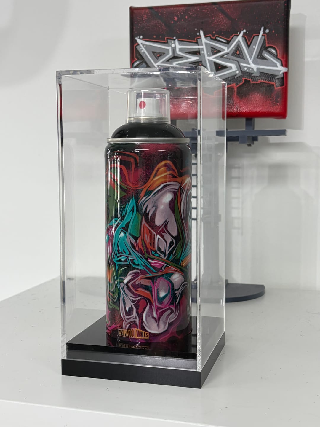 Customer photo review of Askew One NOXIOUS VAPORS Spray Can