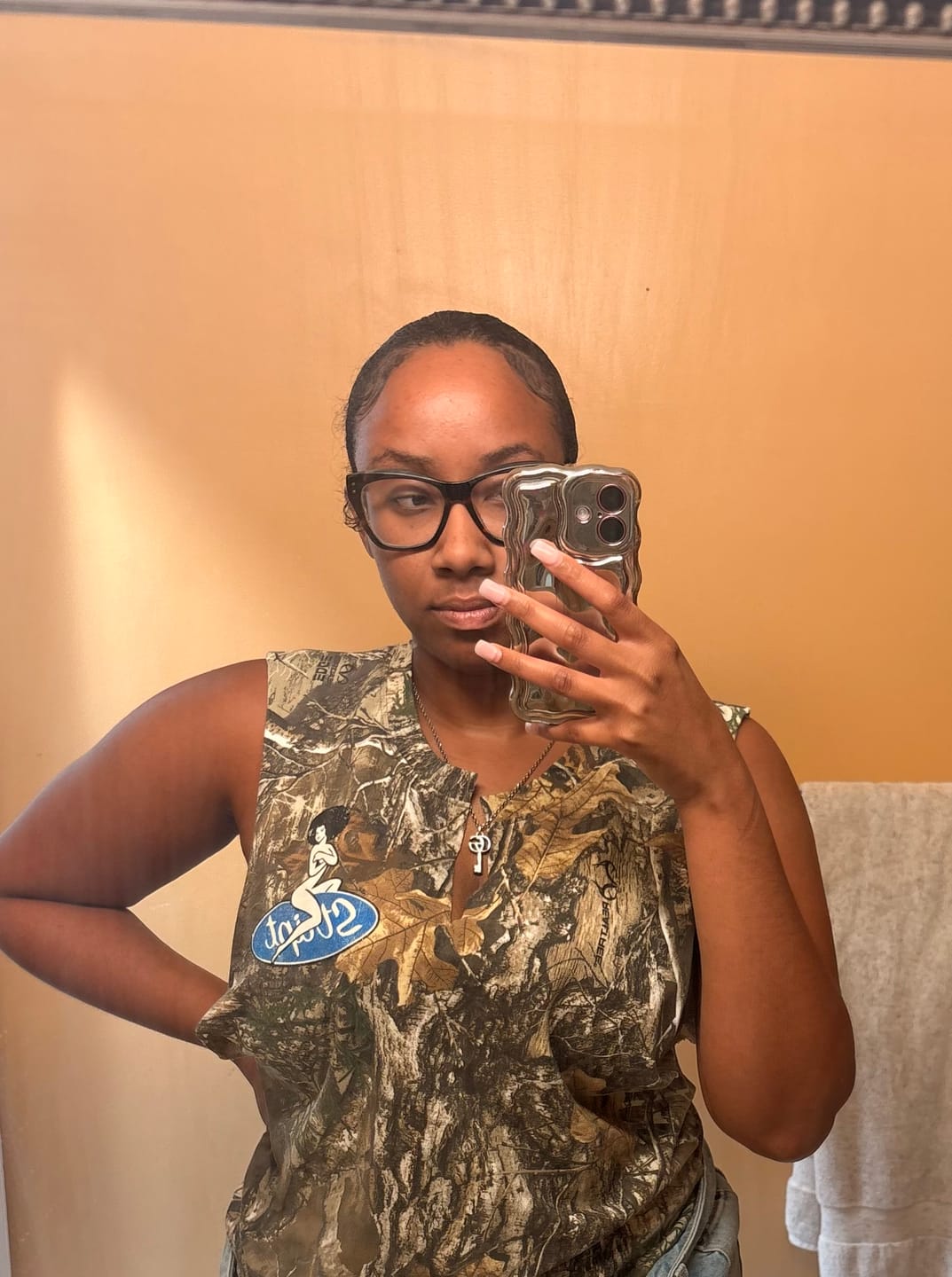 Customer photo review of CAMO CUT-OFF TEE