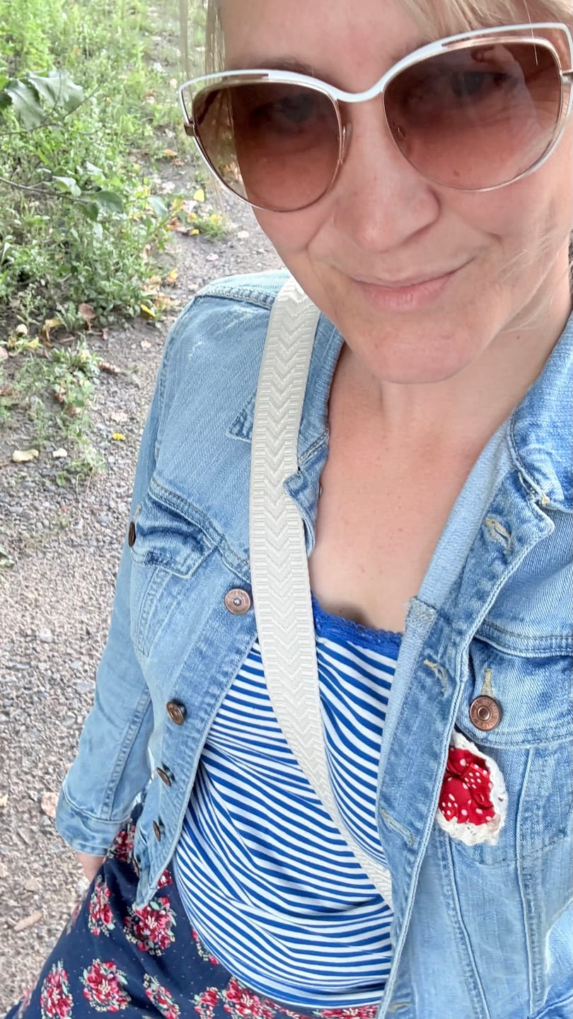 Customer photo review of Top - Let Romance Rule - blue viva el sol! stripe