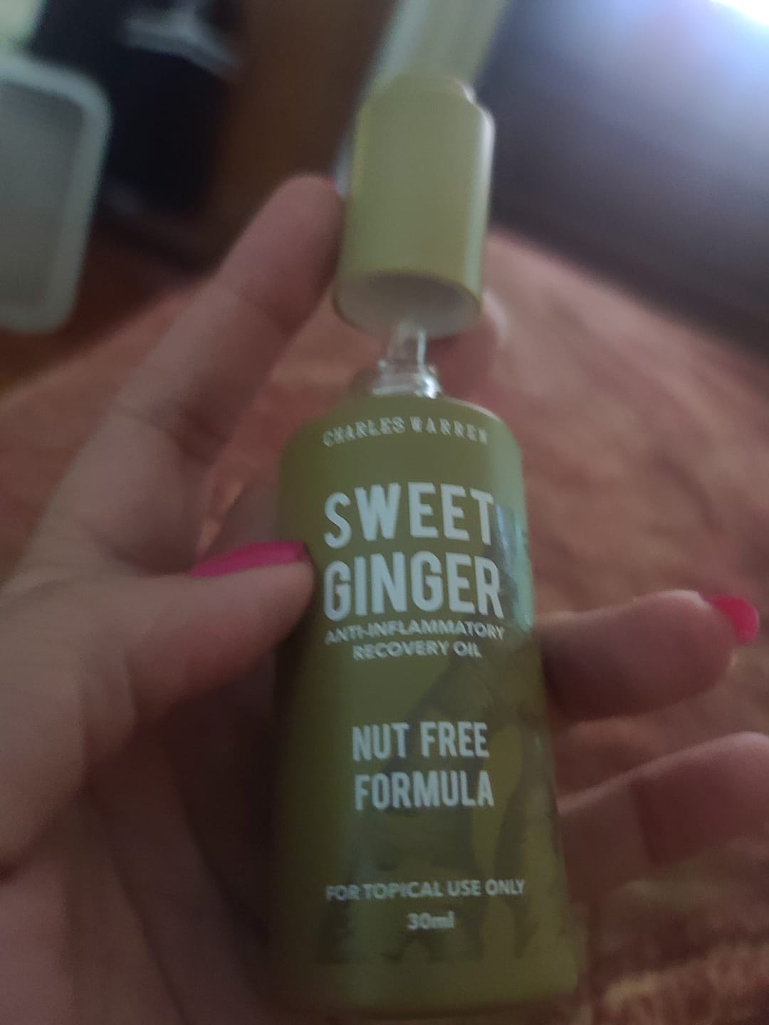 Customer photo review of [Nut-Free] Sweet Ginger Dry Oil for Sensitive Skin