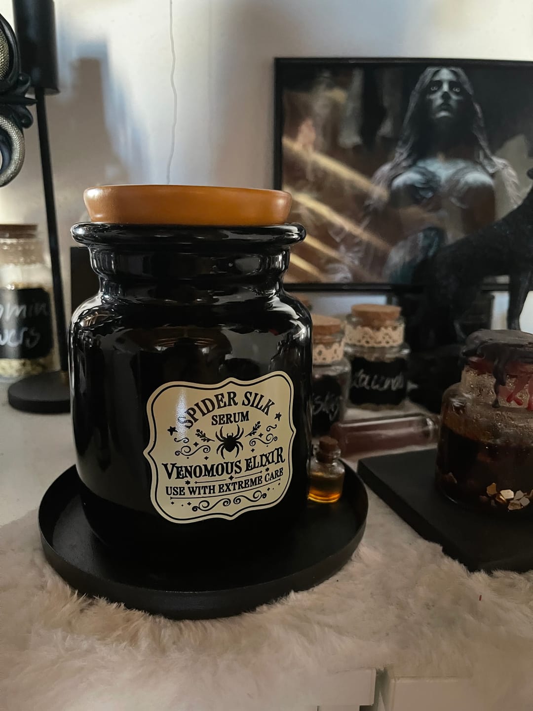 Customer photo review of Duftlampe in Zaubertrankflaschen-Optik – Spinnenseiden-Elixier
