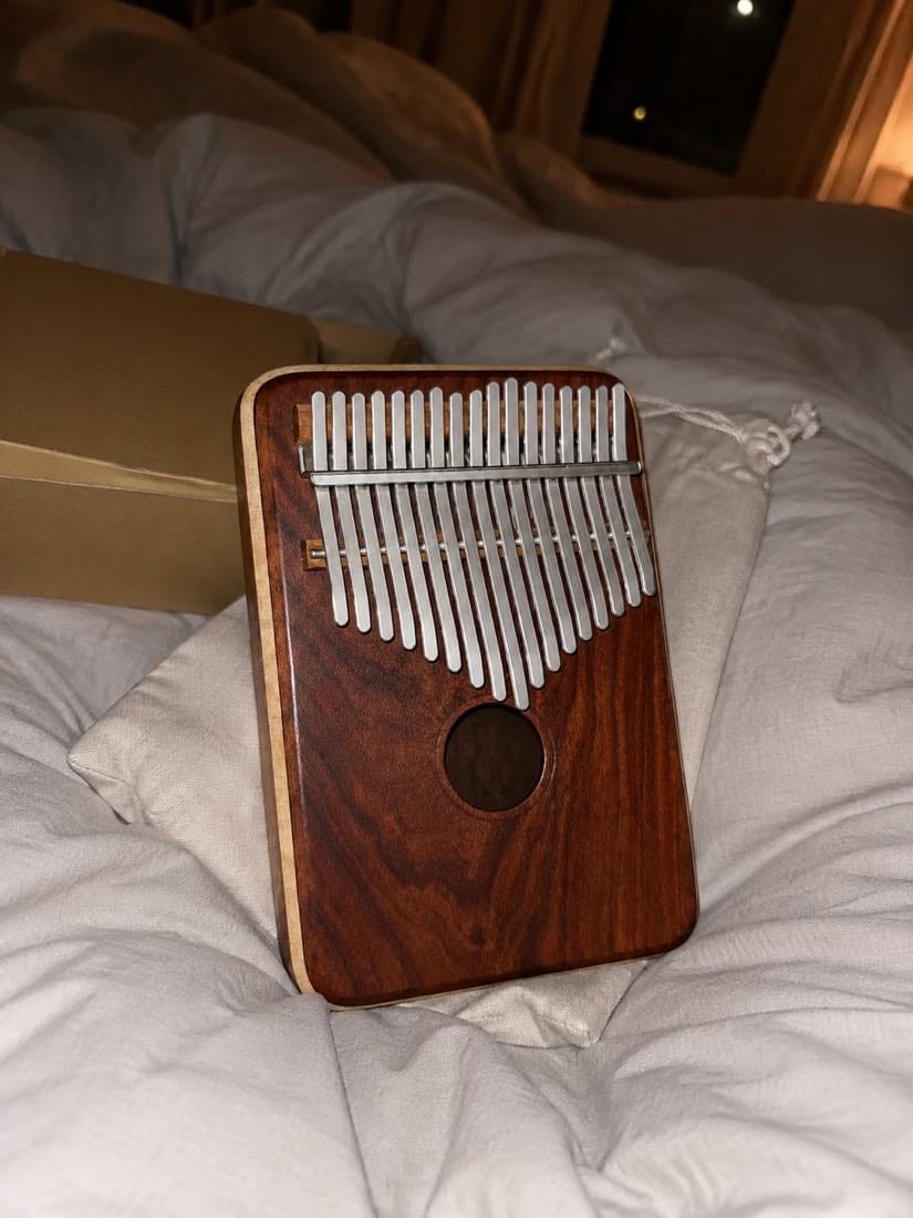 Customer photo review of Kalimba 17 Tasten - Rotes Sandelholz