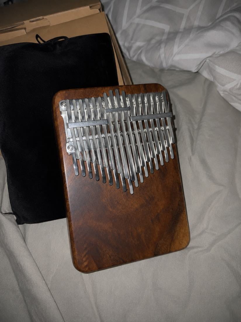 Customer photo review of Kalimba 34 Tasten - Walnussholz, XXL