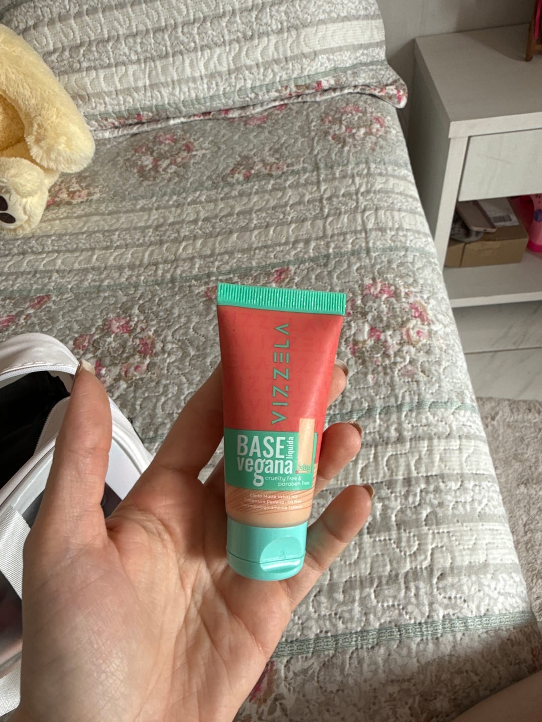 Customer photo review of Base Líquida Matte - Vizzela