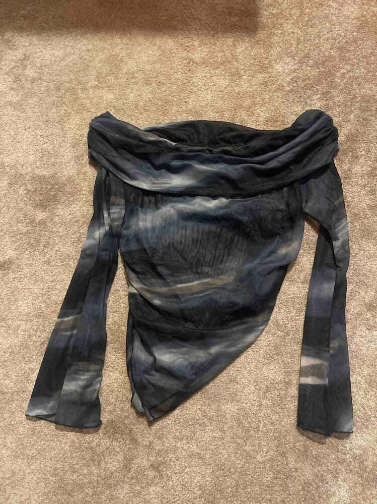 Customer photo review of Ninonine "Lyra" | Abstract Midnight Off-Shoulder Asymmetrical Top