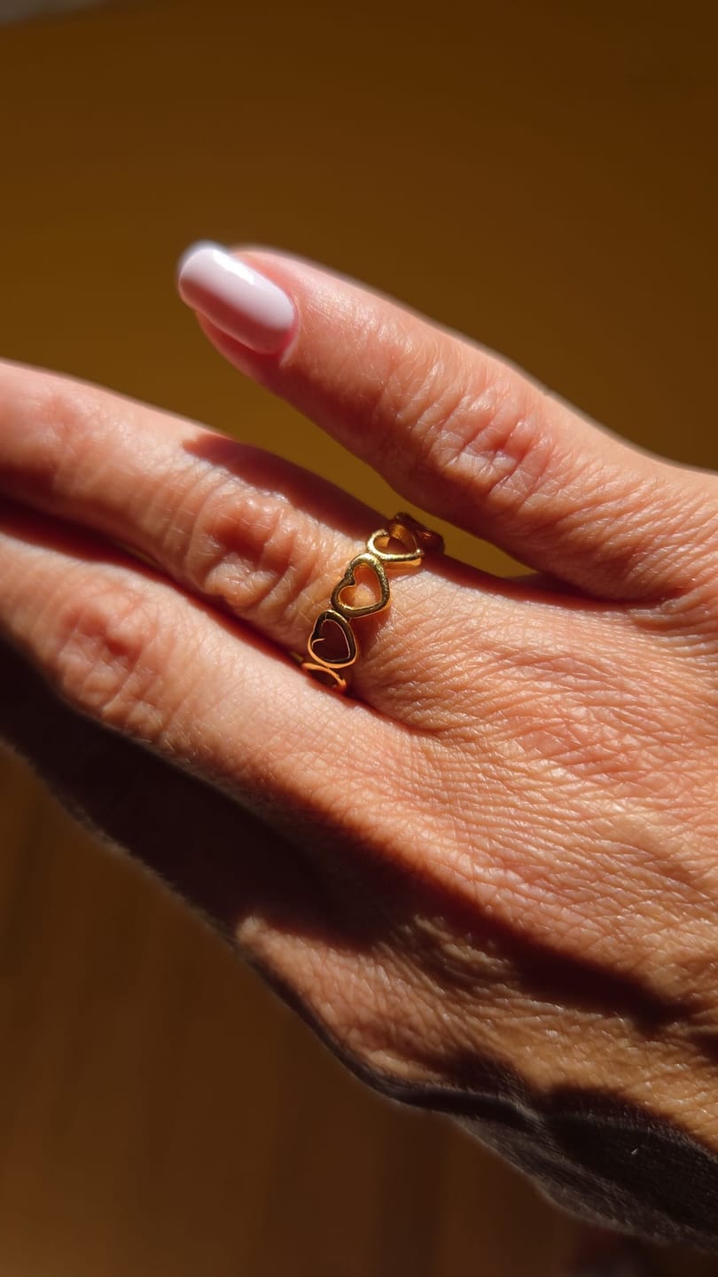 Customer photo review of Anillo Seductora