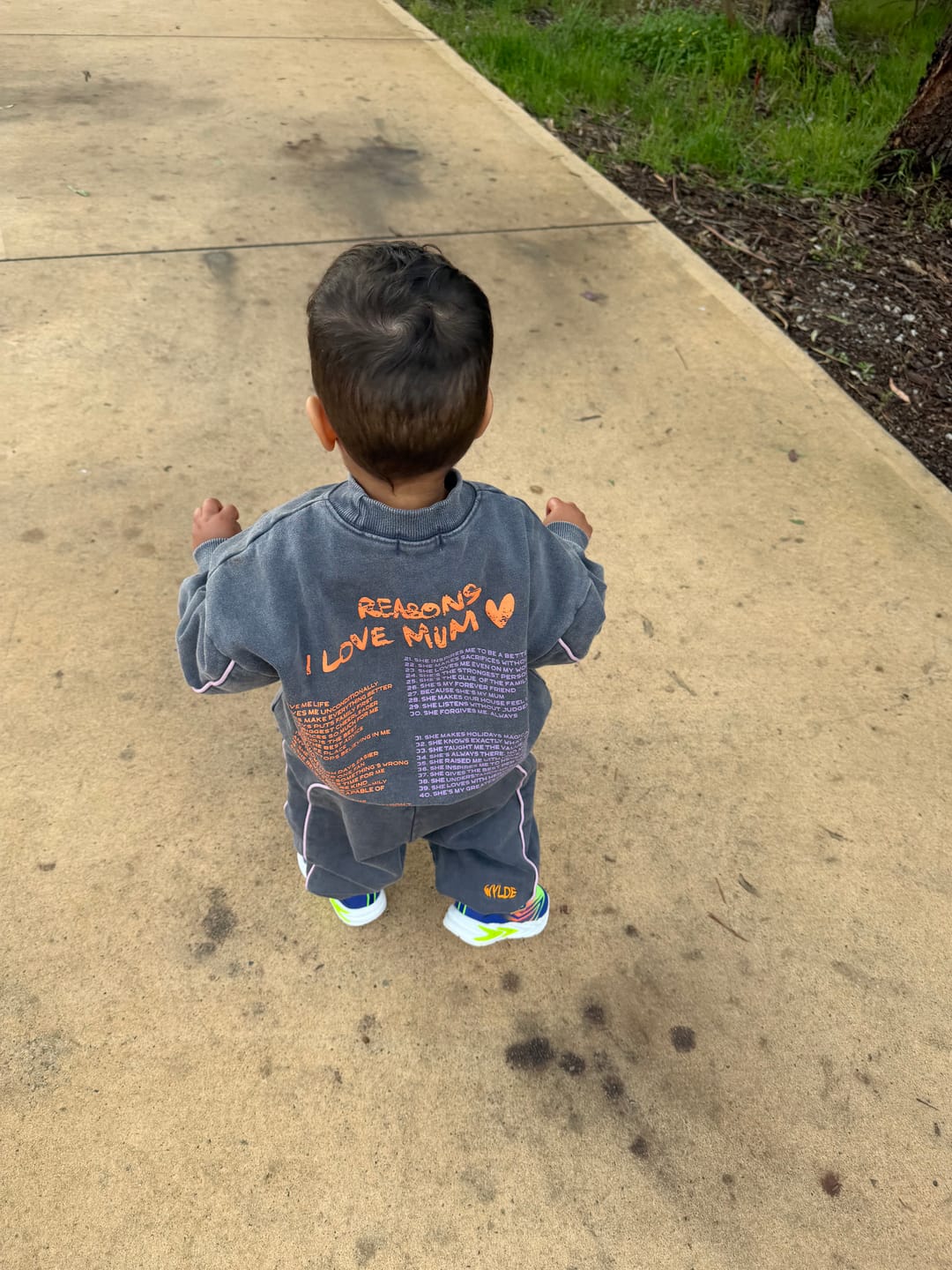 Customer photo review of Love mum jumper