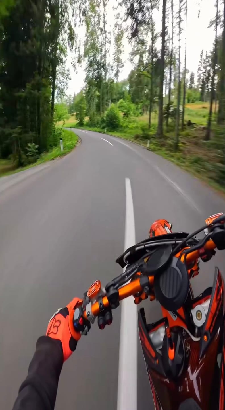 Customer photo review of POV Camera R1000 4K - Moovora