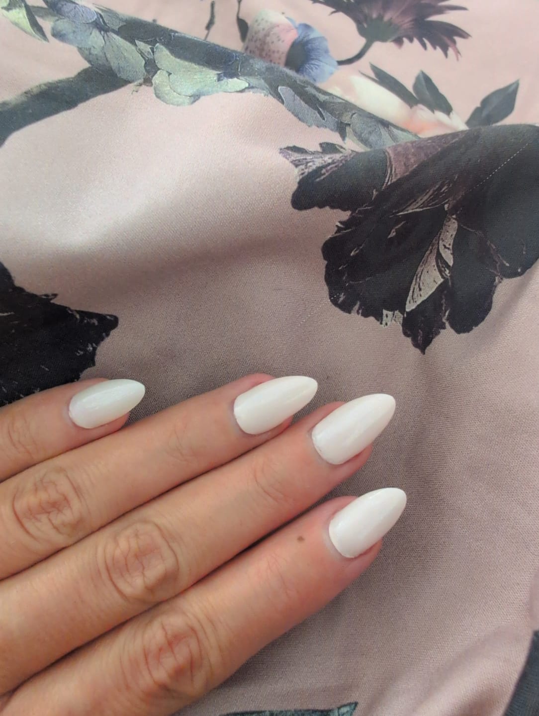 Customer photo review of Semilac 032 Biscuit UV Gel Polish