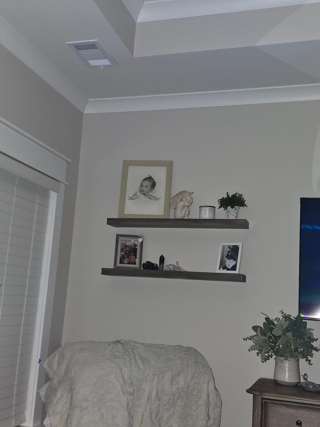 Customer photo review of Rustic Pine Floating Shelves