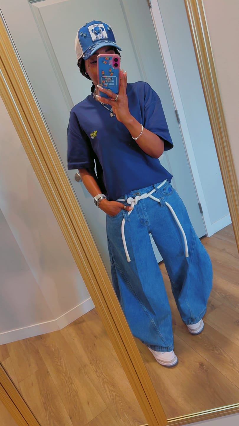 Customer photo review of Aelfric Eden Stripe Super Baggy Barrel Sweatpants