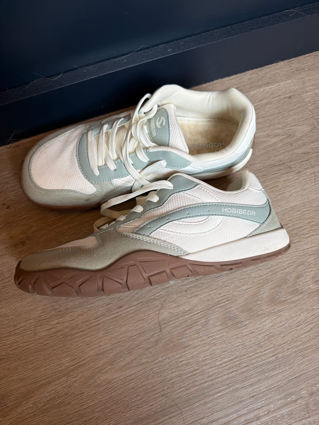 Customer photo review of Hareball - Wide Toe Sneakers