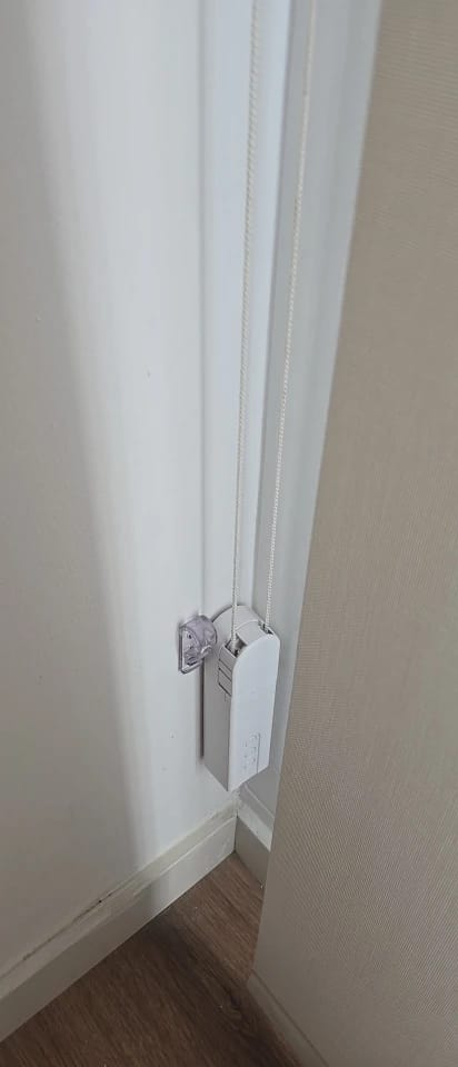 Customer photo review of Perch Smart Blind