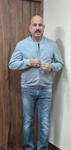Customer photo review of Essential T-Shirt