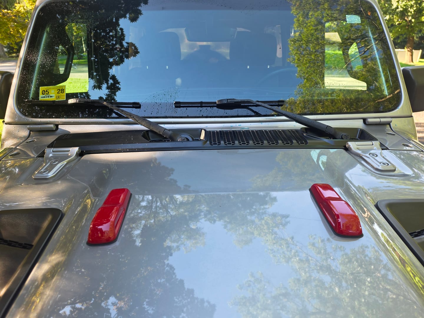 Customer photo review of Cowl Wiper Panel Painted OE Color (Fits JL/JT 2018-2026)