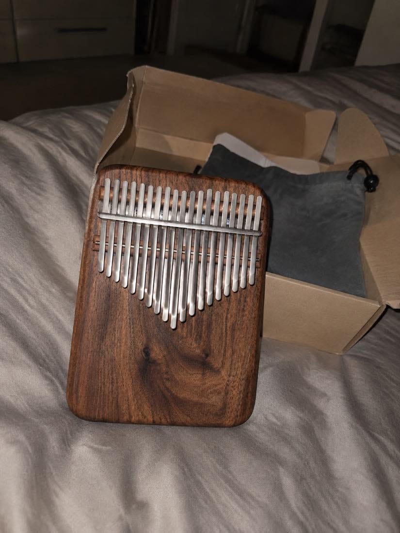 Customer photo review of Kalimba 21 Tasten - Walnussholz, Profi-Klasse