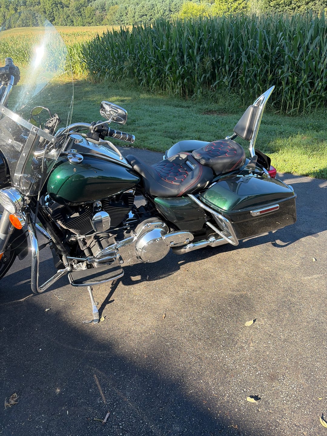 Customer photo review of C.C. RIDER Touring Seat Two Piece 2 Up Seat Low Profile Driver Passenger Seat Rubicon For Road Glide Street Glide Road King, 2009-2023
