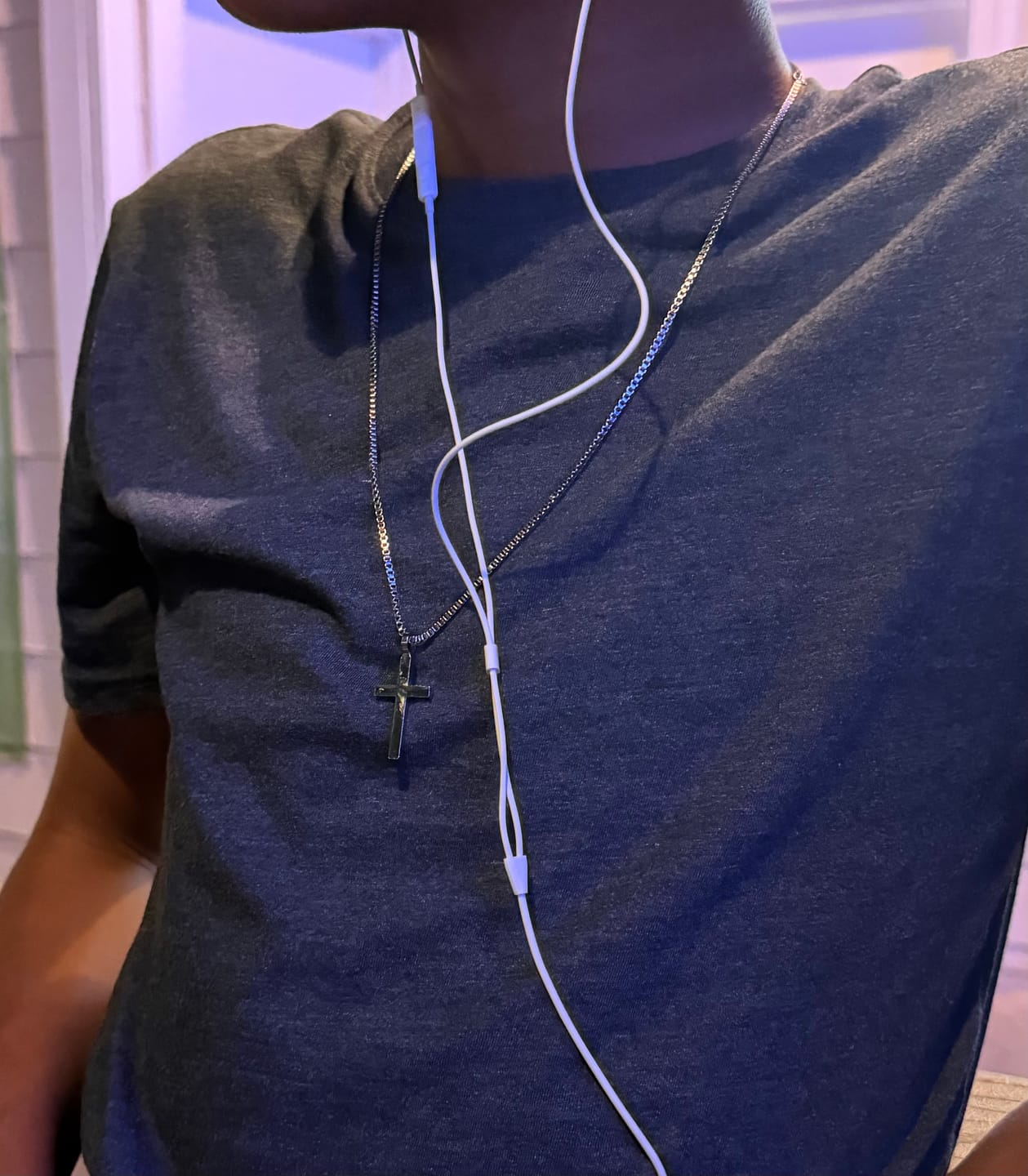 Customer photo review of Classic Cross & Box Chain