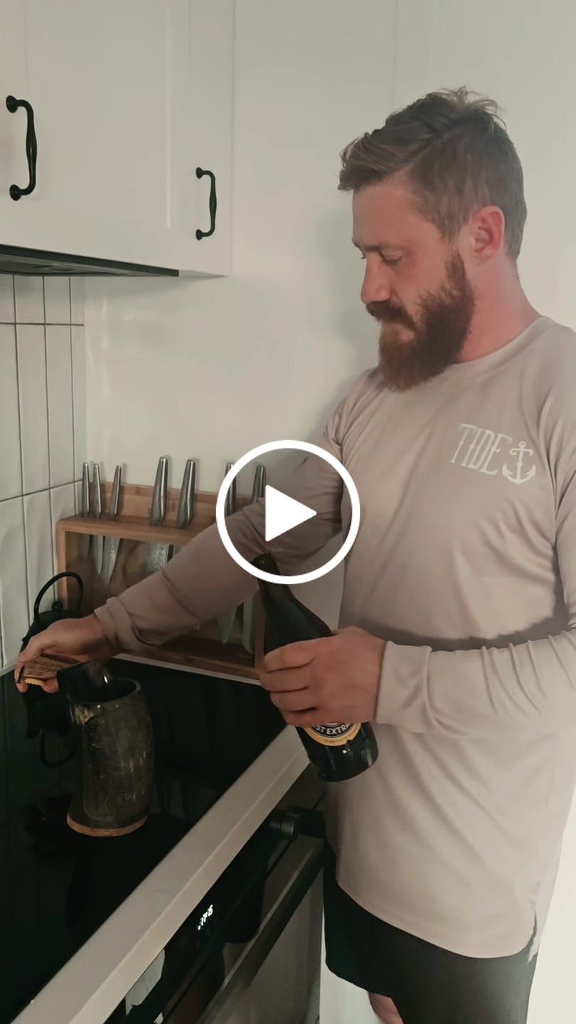 Customer video review of Premium King Odin Horn Mug (500mL)