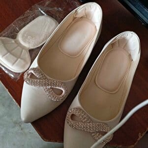 Customer photo review of ELME® - Topuk Vurma Önleyici ve Daraltma Pedi — Ayakkabı İçi Koruyucu