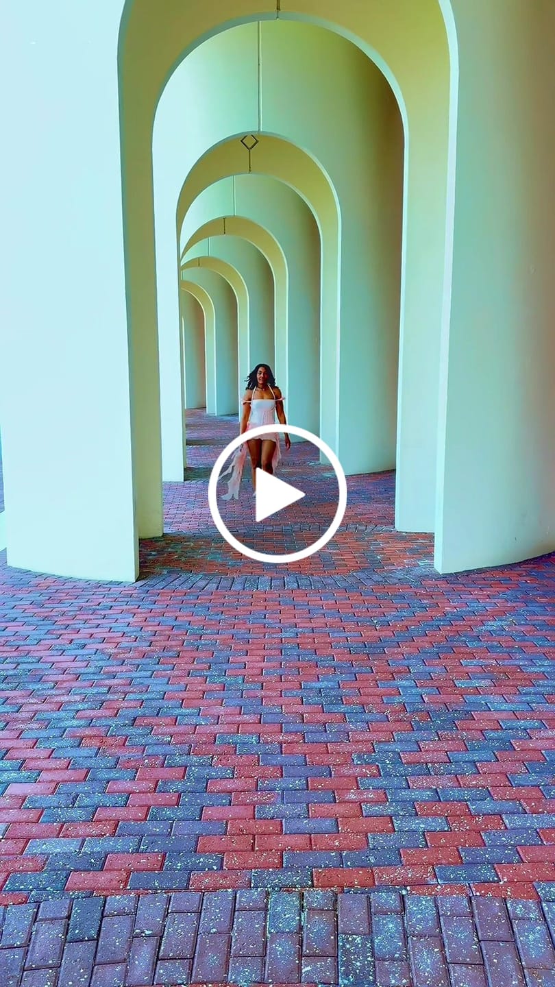 Customer video review of CLOUD NINE CORSET DRESS (PINK)