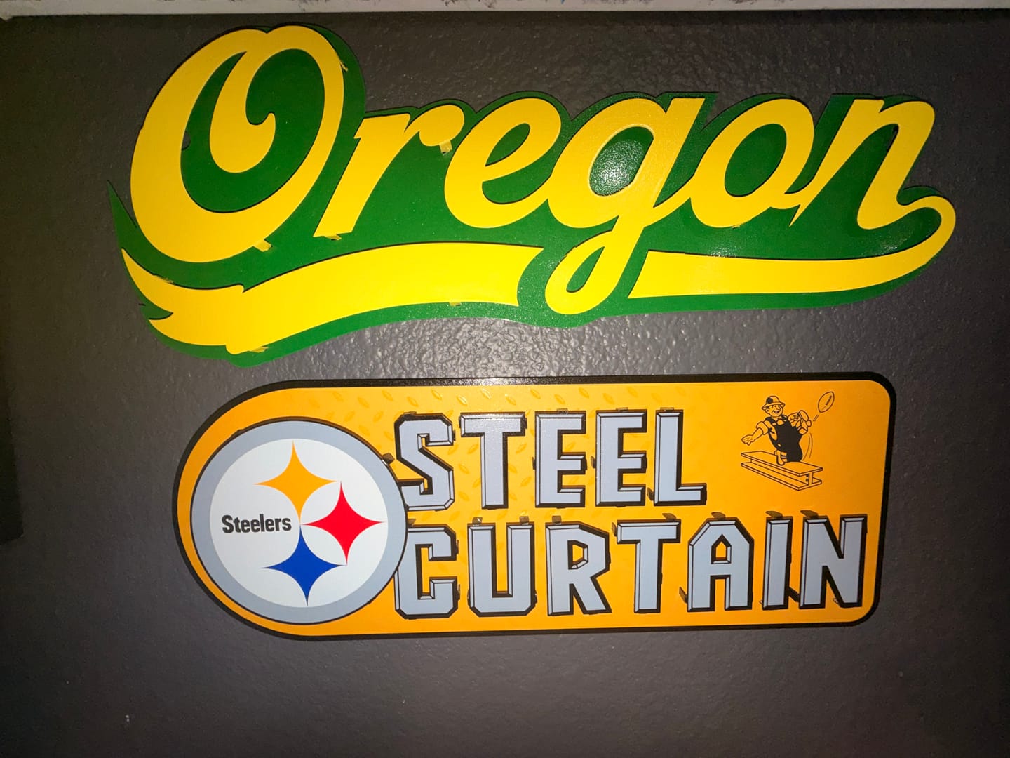 Customer photo review of Pittsburgh Steelers - Hex Head EXCLUSIVE "Steel Curtain" Wordmark 3D Metal Wall Art
